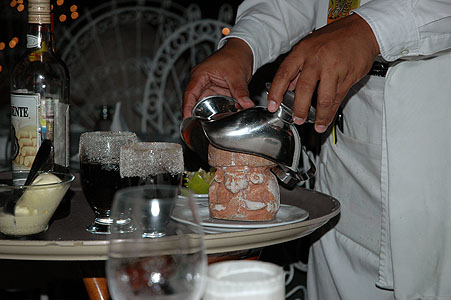 Anniversary dinner Nov. 1, 2010 Cancun 026.JPG